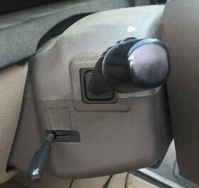 238-52627 Steering Column Floor Shift Fits 03-04 Sorento 348128