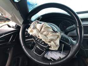 235.au1p15 Audi 2015 A6 Steering Wheel 943694