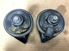 8h0951221 Audi A4 Quattro Cabrio 2005 Low And High Tone Note Pitch Alarm Signal Set Factory