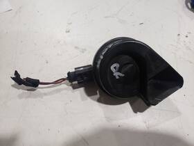 38s0951221 Audi 8s0951221 Low Pitch Horn Siren - 2016 Tt Convertible Oem