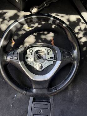 32306778744 Bmw 2007-2013 E70 X5 Oem Leather Sport Steering Wheel Black