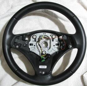 32306777631 Bmw 3236777631 Pre-owned Sport Steering Wheel Black Pn Nla No Controls Ab