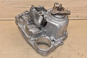 Atc13 Bmw 19-24 X3m X4m F97 F98 Awd Transfer Case Carrier Box Genuine Oem