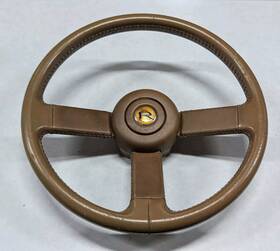 235.gm4z89 Buick 88 - 89 Reatta Oem Tan Leather Steering Wheel And Center Button 3 Spoke