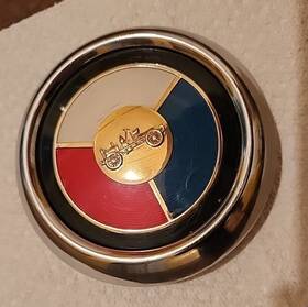25442 Buick 1953 Steering Wheel Horn Button #25442