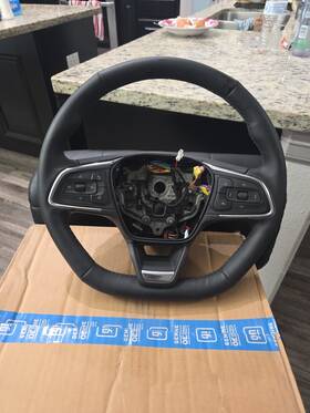 657896200a Buick Envista Steering Wheel With Switches And Bezel Cover Trim Oem 2024