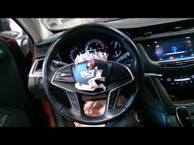 235.gm6x17 Cadillac Xt5 2017 Steering Wheel 1935903
