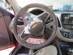 235.gm1h17 Chevrolet Malibu 2017 Steering Wheel 1089769