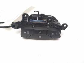 235.gm1o07 Chevrolet 2007 Impala Cruise Control Switch
