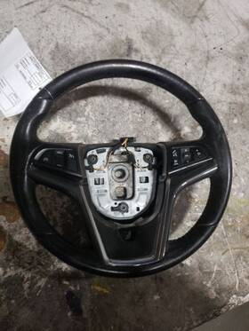 235.gm1v13 Chevrolet 2013-2015 Chevy Volt Steering Wheel Black Leather L134545