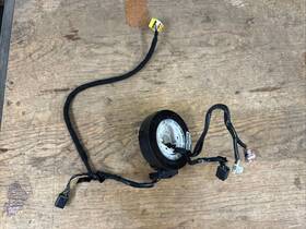 26112392 Chevrolet 2006 - 2016 Chevy Impala Steering Wheel Clock Spring Oem