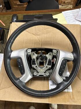 28050229 Chevrolet Silverado 1500 Avalanche Ltz Steering Wheel