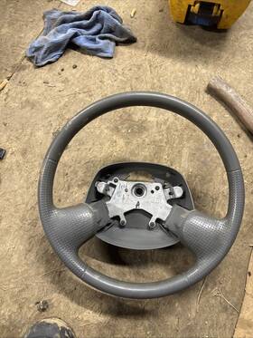 30020960 Chevrolet 04 Chevy Tracker Steering Wheel