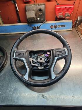 33648 Chevrolet 2021 Silverado 1500 Steering Wheel
