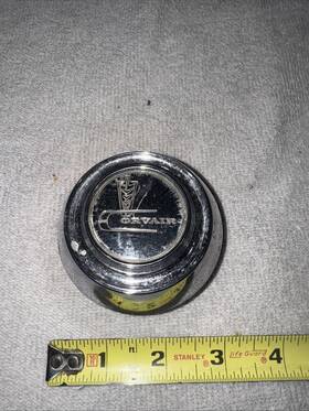 3782644 Chevrolet 1960 1961 1962 1963 Corvair Steerin Wheel Horn Button Cap Oem
