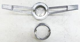 5772568 Chevrolet 1961 Horn Ring Bel Air #1