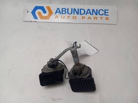 613.gm1e11 Chevrolet Horn Pair For Cruze 2011