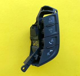 95072558 Chevrolet 2013-2016 Spark Steering Wheel Cruise Control Switch Oem