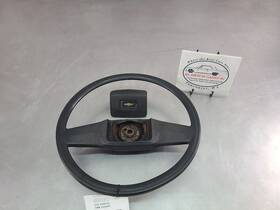 235.gm8787 Chevrolet Truck 1987 Chevy C30 Steering Wheel Assembly With Horn Pad Black - Oem