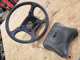 235.gm8799 Chevrolet Truck Used 1999 C3500hd Steering Wheel W Horn Pad Worn Shipped