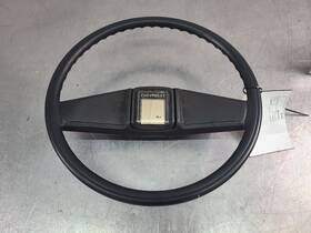 235.gm8c88 Chevrolet Truck 1981-87 91 Chevy Suburban 2-spoke Steering Wheel With Emblem - Oem