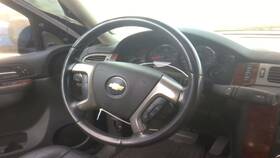 235.gm8p13 Chevrolet Truck Suburbn15 2013 Steering Wheel 31123368