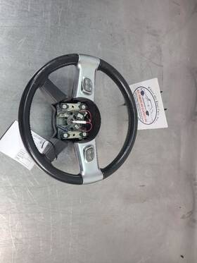 235.gm8s05 Chevrolet Truck 2005 Chevy Ssr Steering Wheel Assembly With Buttons - Oem