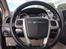 235.ch1614 Chrysler For Steering Wheel Only Town Coun 2014 2688918
