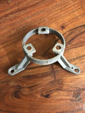 1940512 Dodge 1959 Coronet Steering Wheel Horn Ring Adaptor Bracket Used