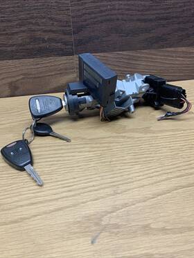 Ahi-4-184-23946 Dodge 2007-2012 Caliber Ignition Switch Lock With Key Oem 05057296ak