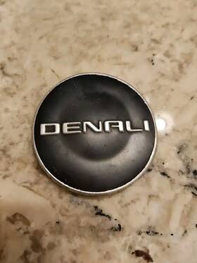 15813149 Factory/oem One Gmc Denali Steering Wheel Emblem Logo Badge Avalanche Sierra Acadia 2012