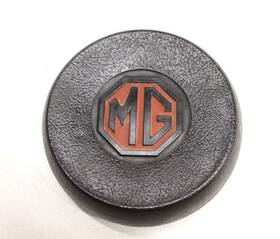 Bha5135 Factory/oem Mg Mgb Mgbgt Midget Steering Wheel Horn Push Pad Assembly Original