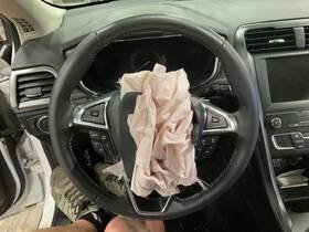 Ford 235.fd1k20 17-20 Fusion Se Black Leather Wrapped Steering Wheel