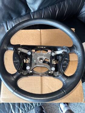 5138 Ford 95-01 Explorer 95-2003 Ranger Steering Wheel Rubber Without Cruise Oem