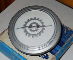 C0tf-13a805-e Ford Nos 1960 Truck Horn Cap