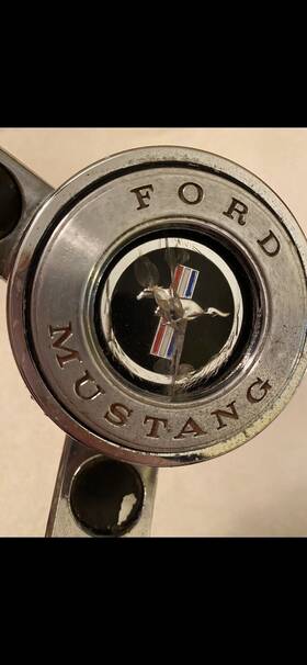 C52a-13a-800-b Ford Oem 1965-66 Mustang Chrome Steering Wheel 3 Spoke Horn Ring Center