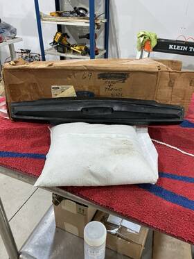 C9az-3623-e5a Ford Nos 1969 Mustang Torino Galaxie Cyclone Steering Wheel Horn Pad