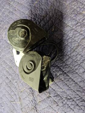 Cm5z13832a Ford Horn Focus 2012 2018 High Note Low Honk Sound Buzzer Set Oem