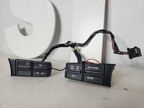 Dr3t9e470 Ford 2010-2014 Mustang Left Steering Wheel Audio Control Base Model