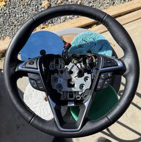 Hs733600dab3zhe Ford 2013-2020 Fusion Leather Wrapped Heated Steering Wheel