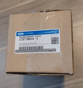 Lc3z13832a Ford Oem 20-22 F-250 Super Duty F-450 Electrical Horn-horn