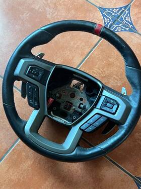 M-3600-f15rrd Ford Performance Used 2015-2020 Raptor Steering Wheel F-150 With Red Line