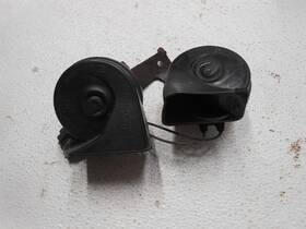 Smitley-383-35-014 Ford 2012 Explorer Horn With Backet