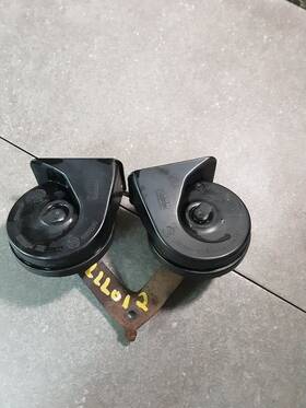 613.fd8g13 Ford Truck Explorer 2013 Horn 235898