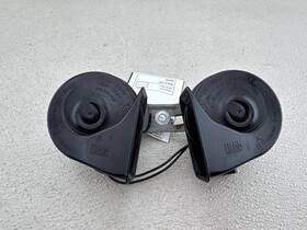 Xw4z-13832-aa Ford 02-05 Thunderbird High Low Tune Note Horn Assembly Black Oem