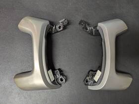 16901040-lh General Motors 2007 - 2012 Silverado Sierra Beige Steering Wheel Button Trim Bezel