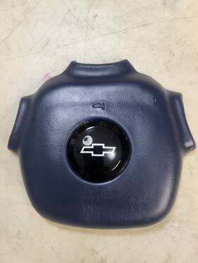 17986381 General Motors Genuine Gm Chevrolet Emblem Horn Cover