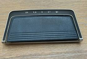 9749624 General Motors 1968 1969 1970 Buick Blue Horn Pad Steering Wheel Button