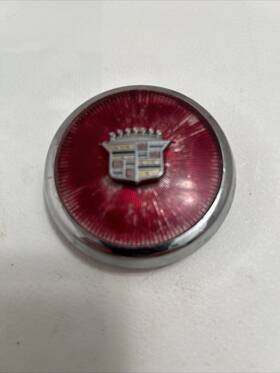 1479423 Gm Vintage Cadillac Deville 1963 Steering Wheel Center Cover Horn Cap
