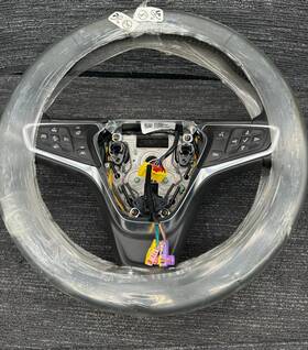 23418897 Gm New Oem 2016-2022 Chevrolet Malibu Leather Steering Wheel W Heat / Pre-crash